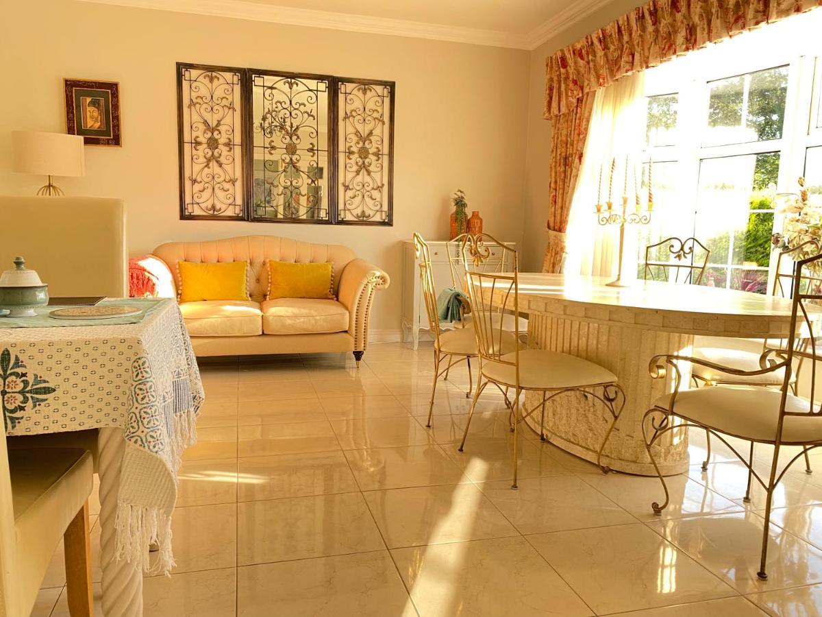 Beaufort House Accomodation นิวรอสส์ ภายนอก รูปภาพ